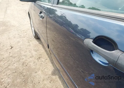 2002 Ford Focus Zx5 from USA, damaged, VIN 3FAFP37312R236706